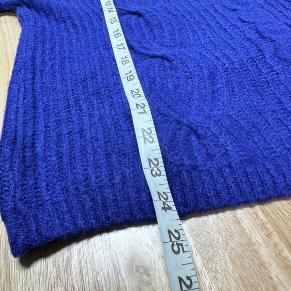 Kikit NWT Cable Knit V-Neck Hoodie Sweater Size L Blue Ribbed Trim Cozy Fuzzy - Picture 8 of 8